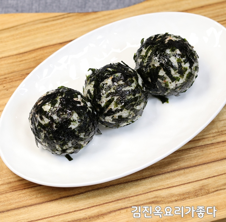 Korean Rice Balls