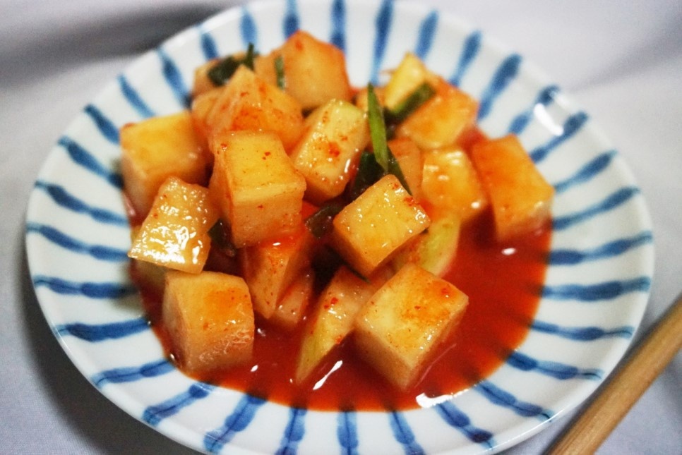 Quick Cubed Radish Kimchi