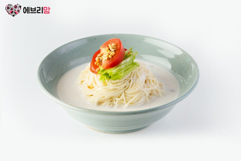 Cold Soy Milk Noodles