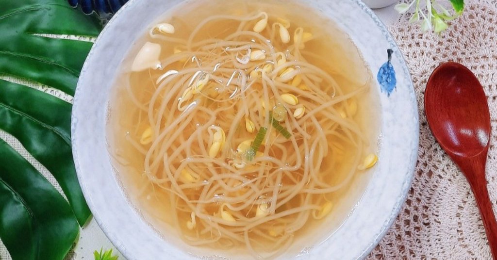 Soybean Sprout Soup