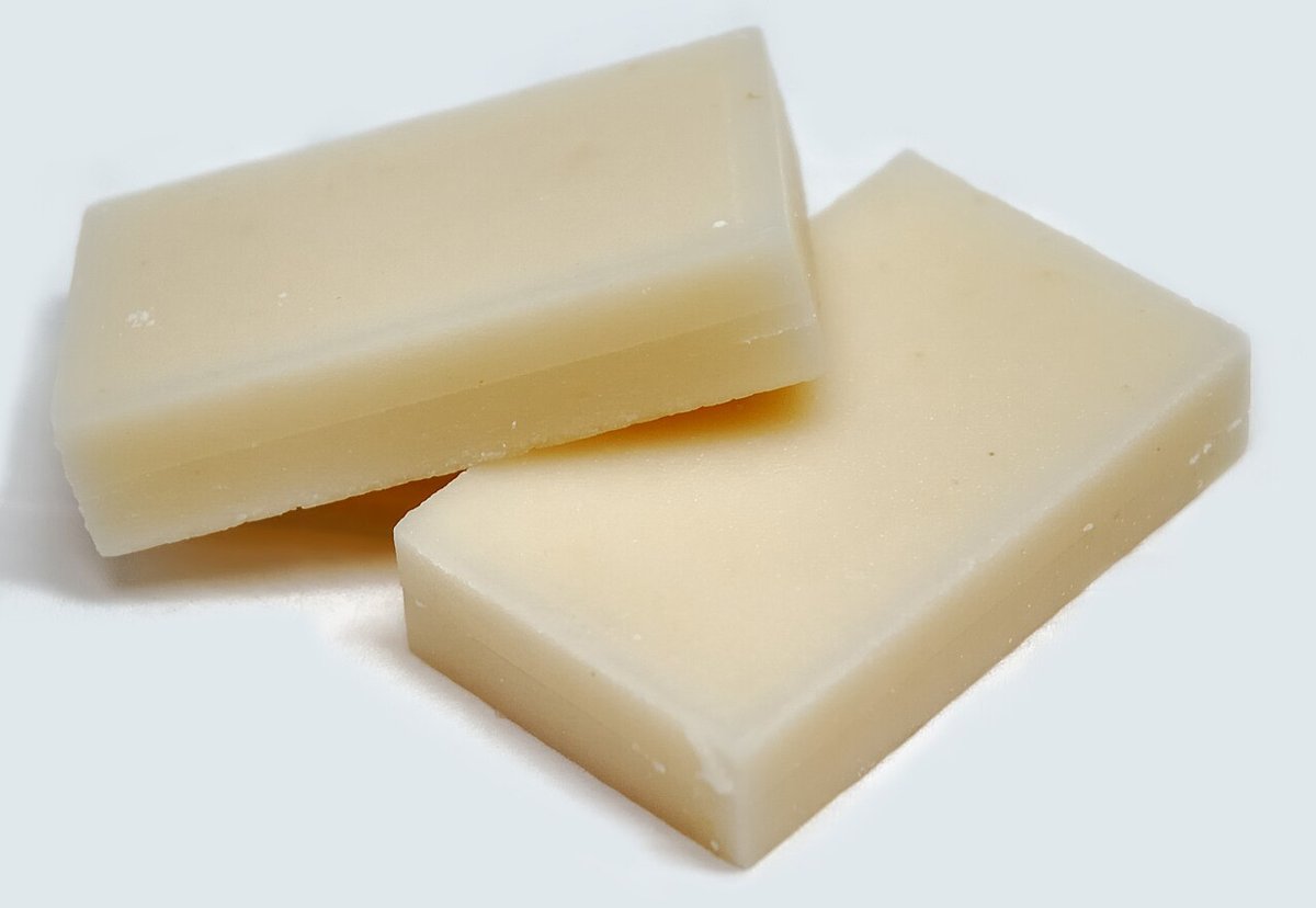 Japanese mochi — butter tteok's glutinous-rice cousin